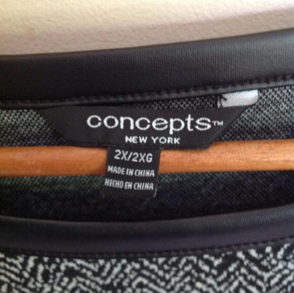 Black and white faux leather dress - Picture 4 of 5